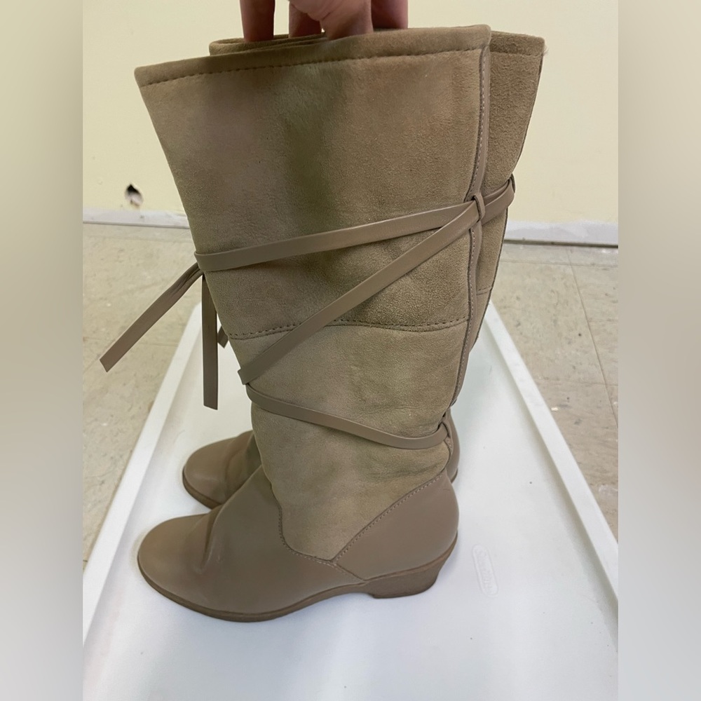 Vintage 1970s perfect condition Morlands Suede Boot made in England US size 6.5